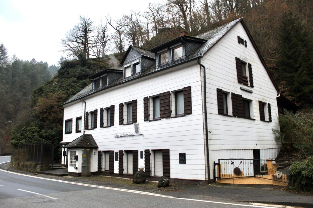 Pension Entersburg Bad Bertrich Esterno foto